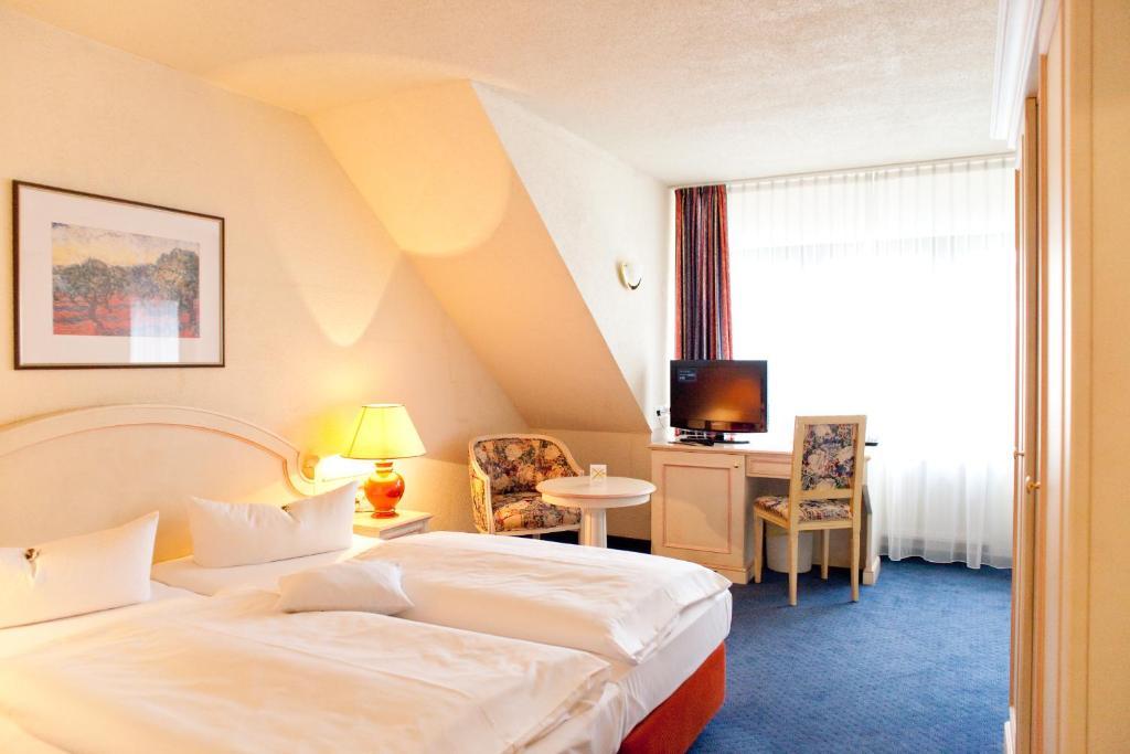 Hotel Weisses Ross Мариенберг Номер фото